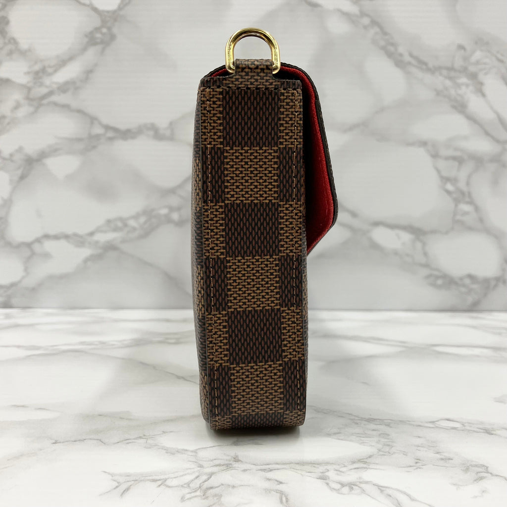 LOUIS VUITTON Damier Felicie RFID