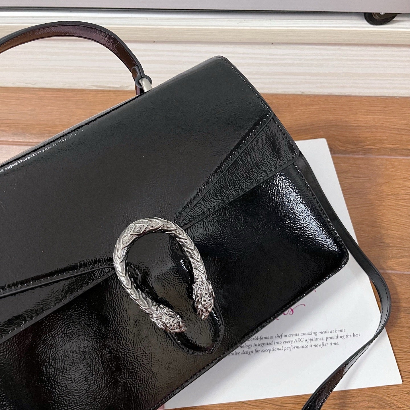 GC704 Dionysus Medium Top Handle Bag / 11.4"W x 7.8"H x 4"D