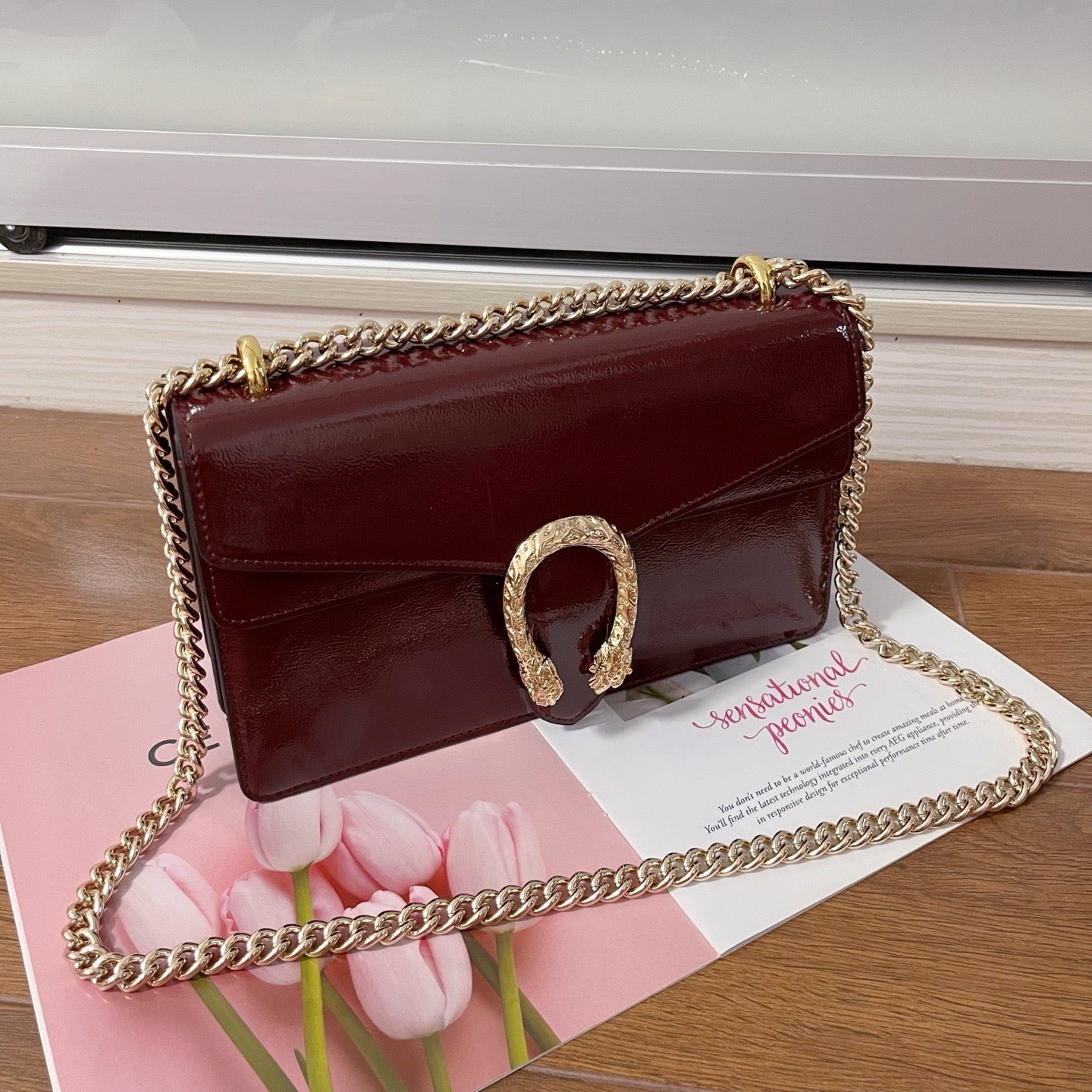 GC705 Dionysus Small Shoulder Bag / 11"W x 6.2"H x 4"D