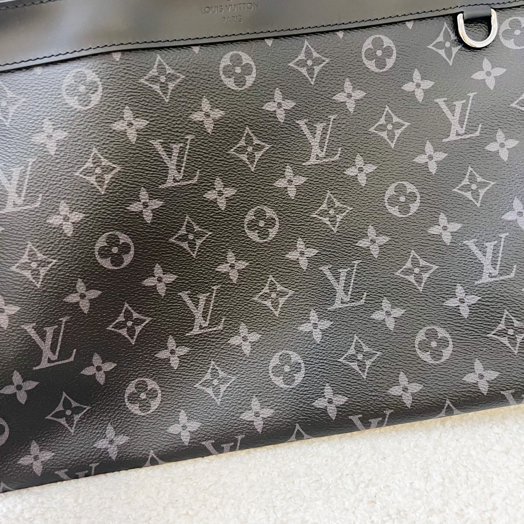 LV Discovery Pochette GM in Monogram Eclipse Canvas SHW
