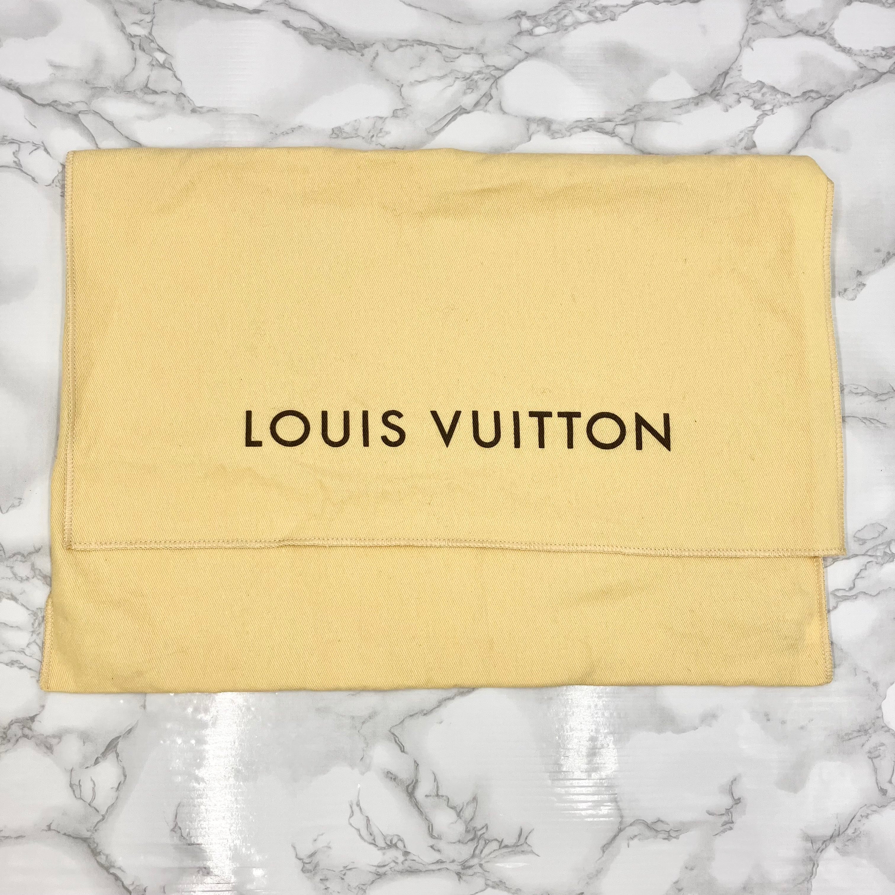 LOUIS VUITTON Epi Alma BB