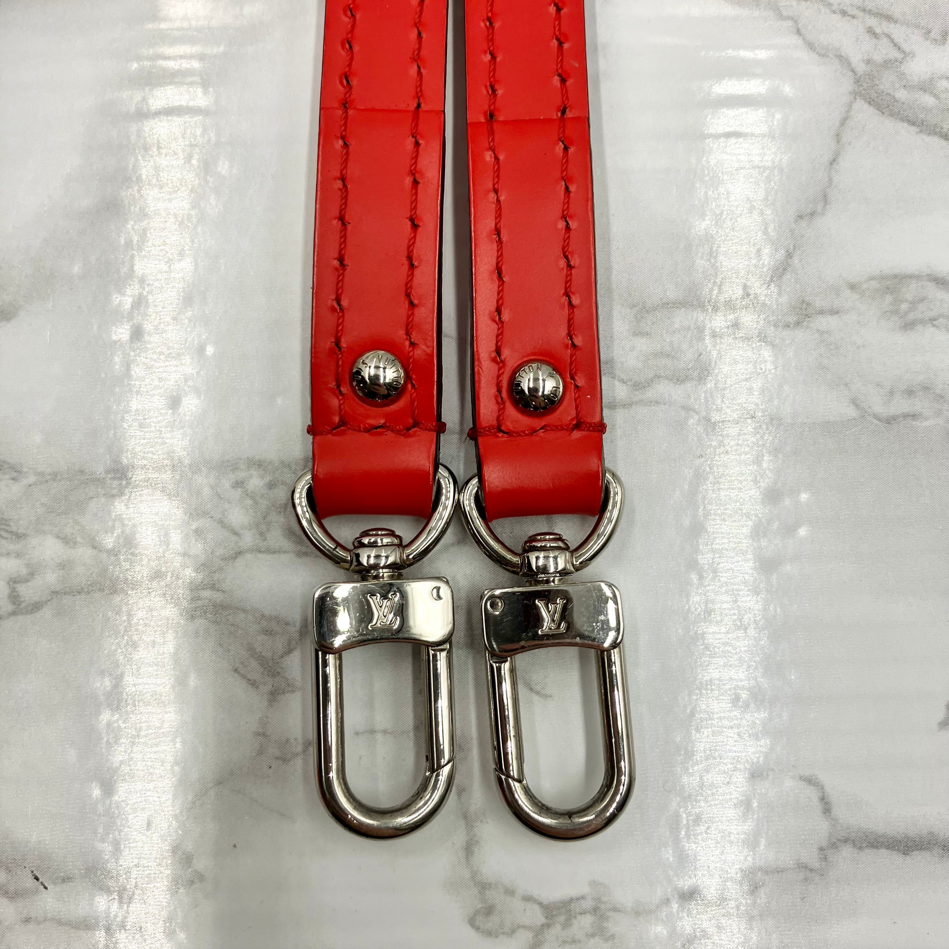 LOUIS VUITTON Epi Alma BB