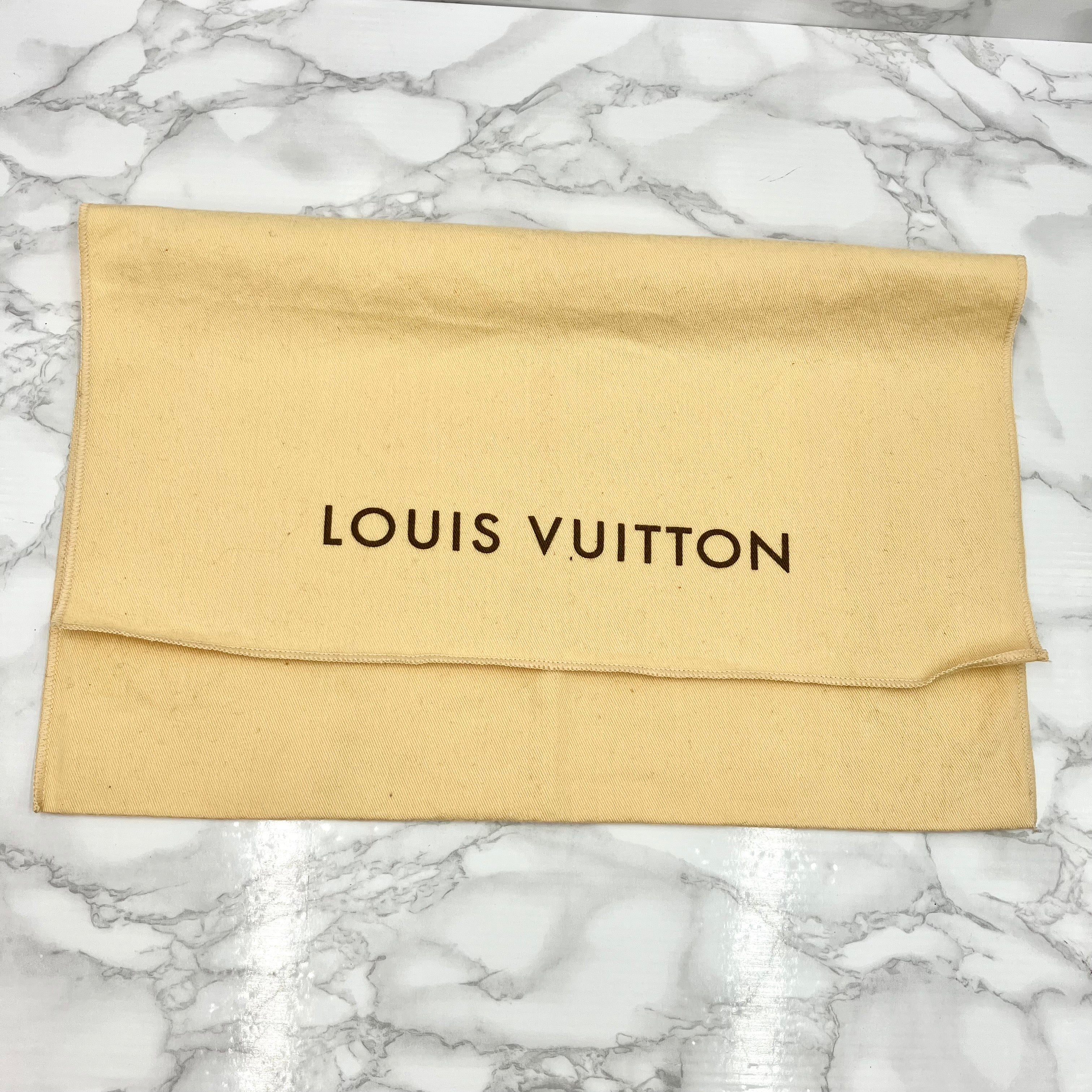 LOUIS VUITTON Epi Alma BB