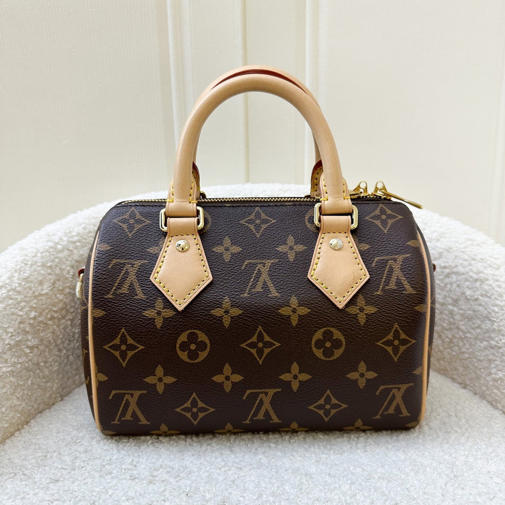 LV Speedy Bandouliere 20 in Monogram Canvas and Black Patterned Strap