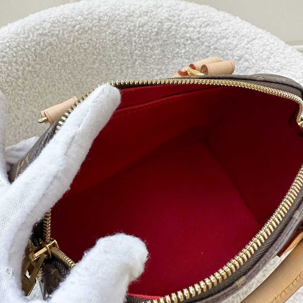 LV Speedy Bandouliere 20 in Monogram Canvas and Black Patterned Strap