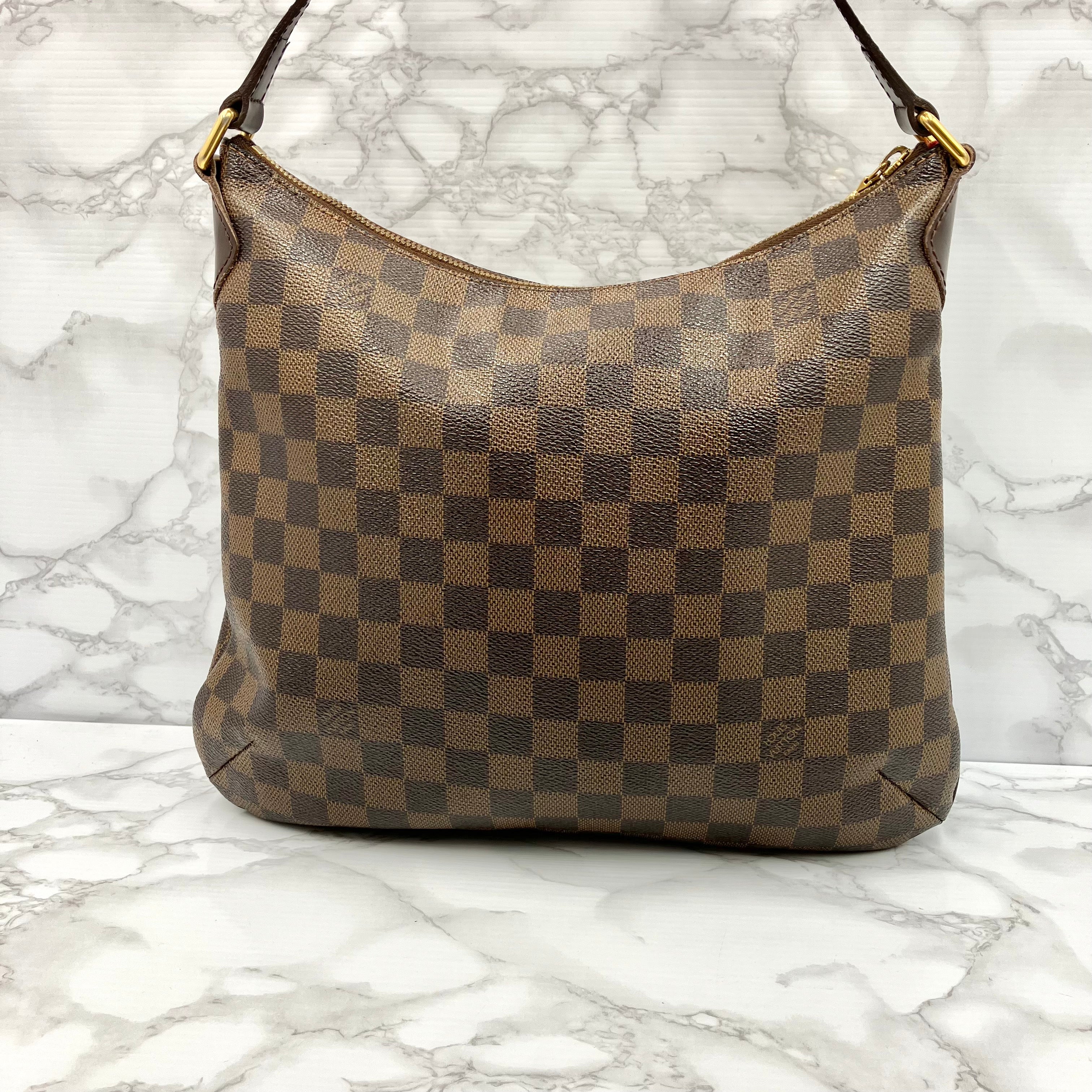 LOUIS VUITTON Damier Bloomsbury