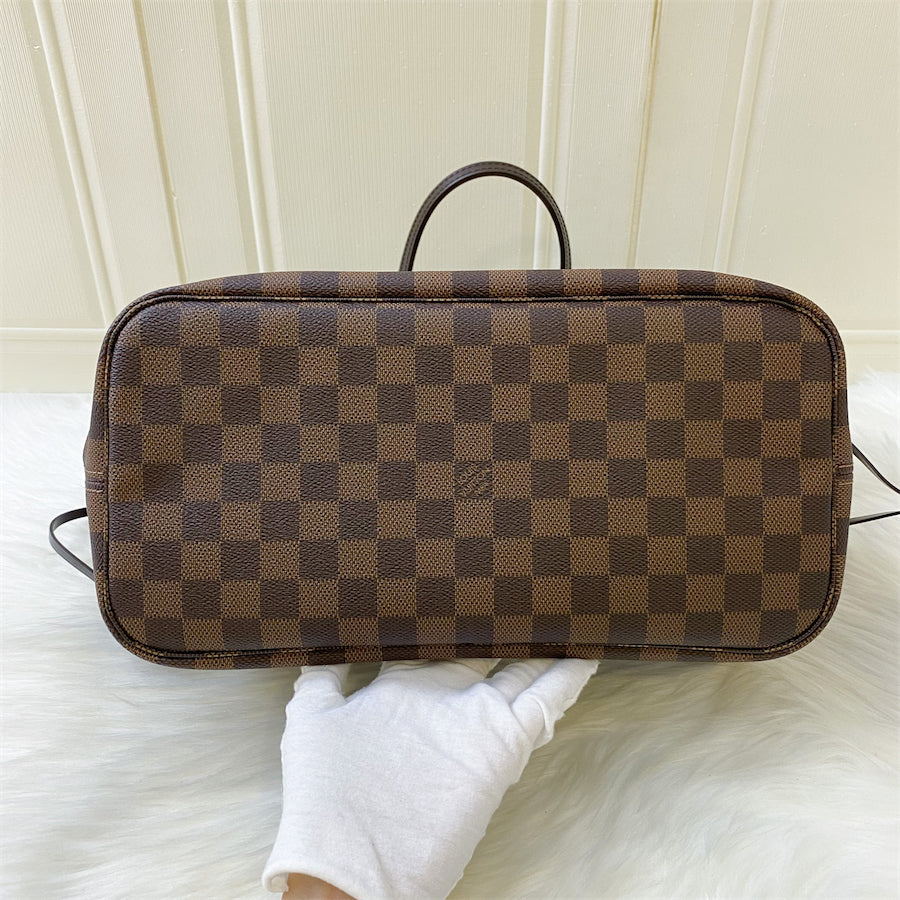 LV Neverfull MM in Damier Ebene Canvas and GHW