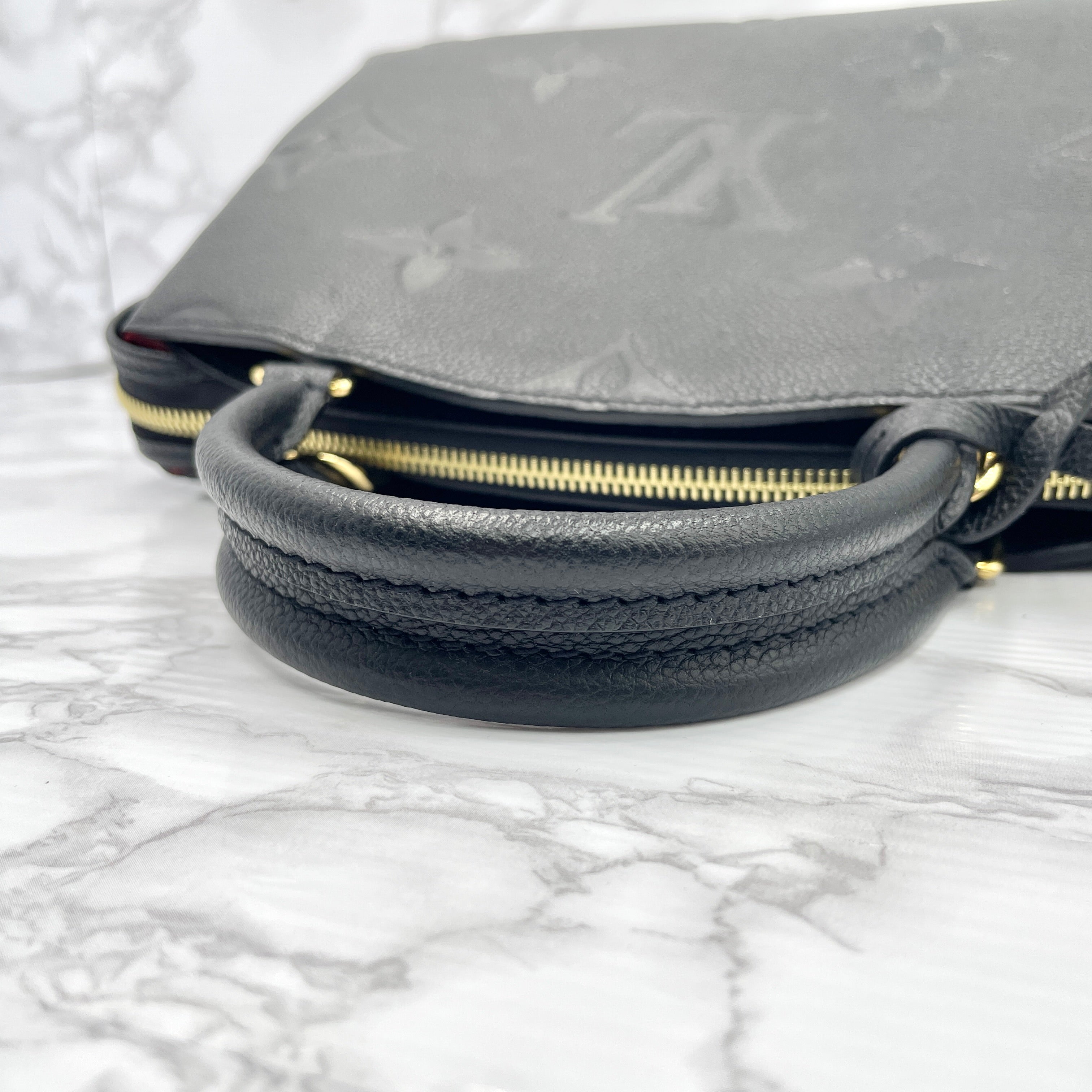 LOUIS VUITTON  Petit Palais PM RFID