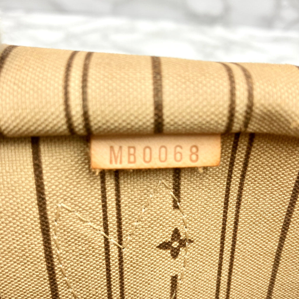 LOUIS VUITTON Monogram Neverfull PM