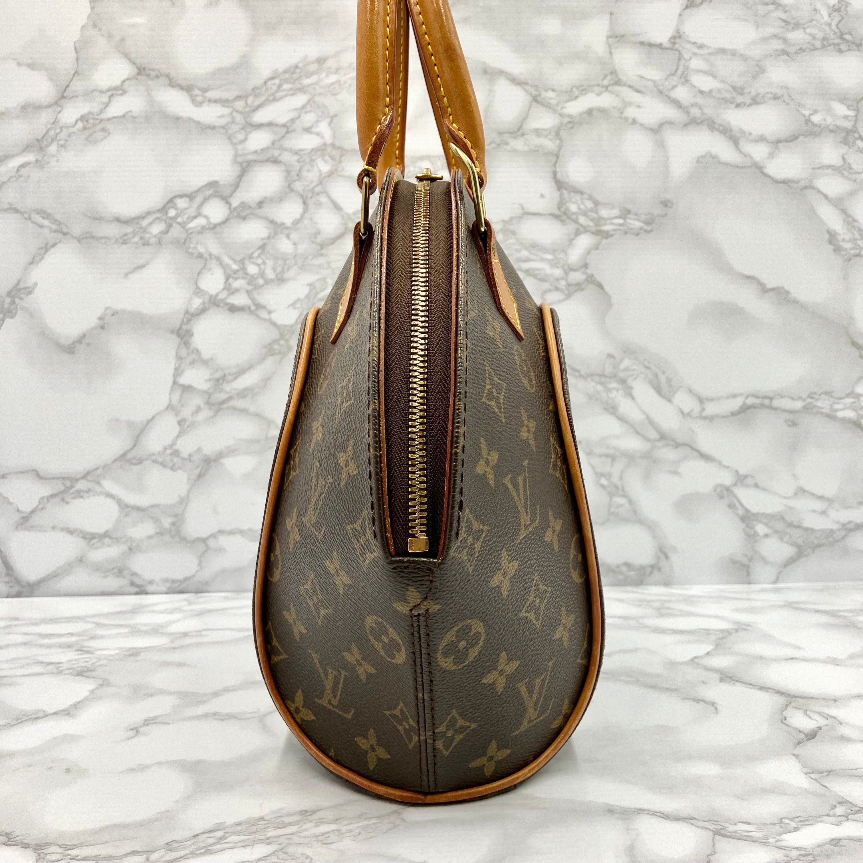 LOUIS VUITTON Monogram Ellipse PM