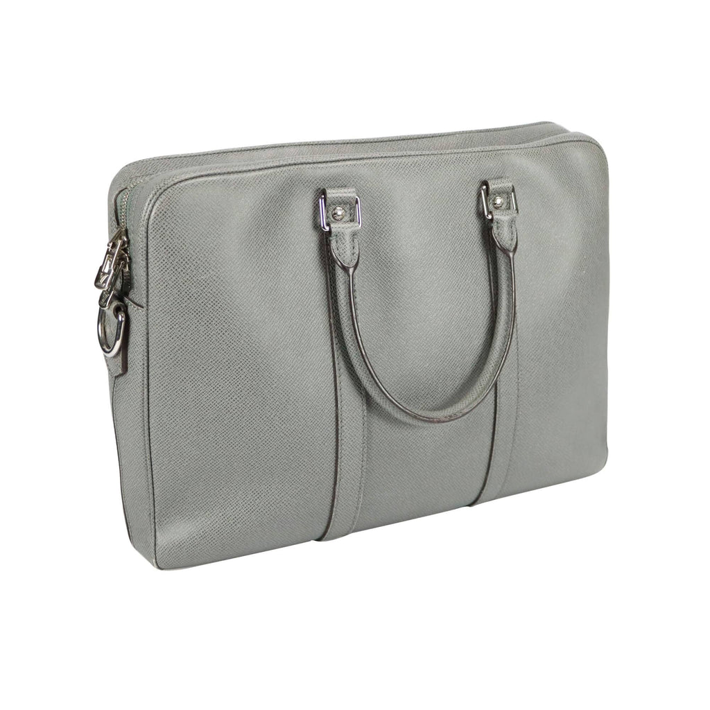 Louis Vuitton Porte-Documents Voyage PM Glacier Gray Taiga
