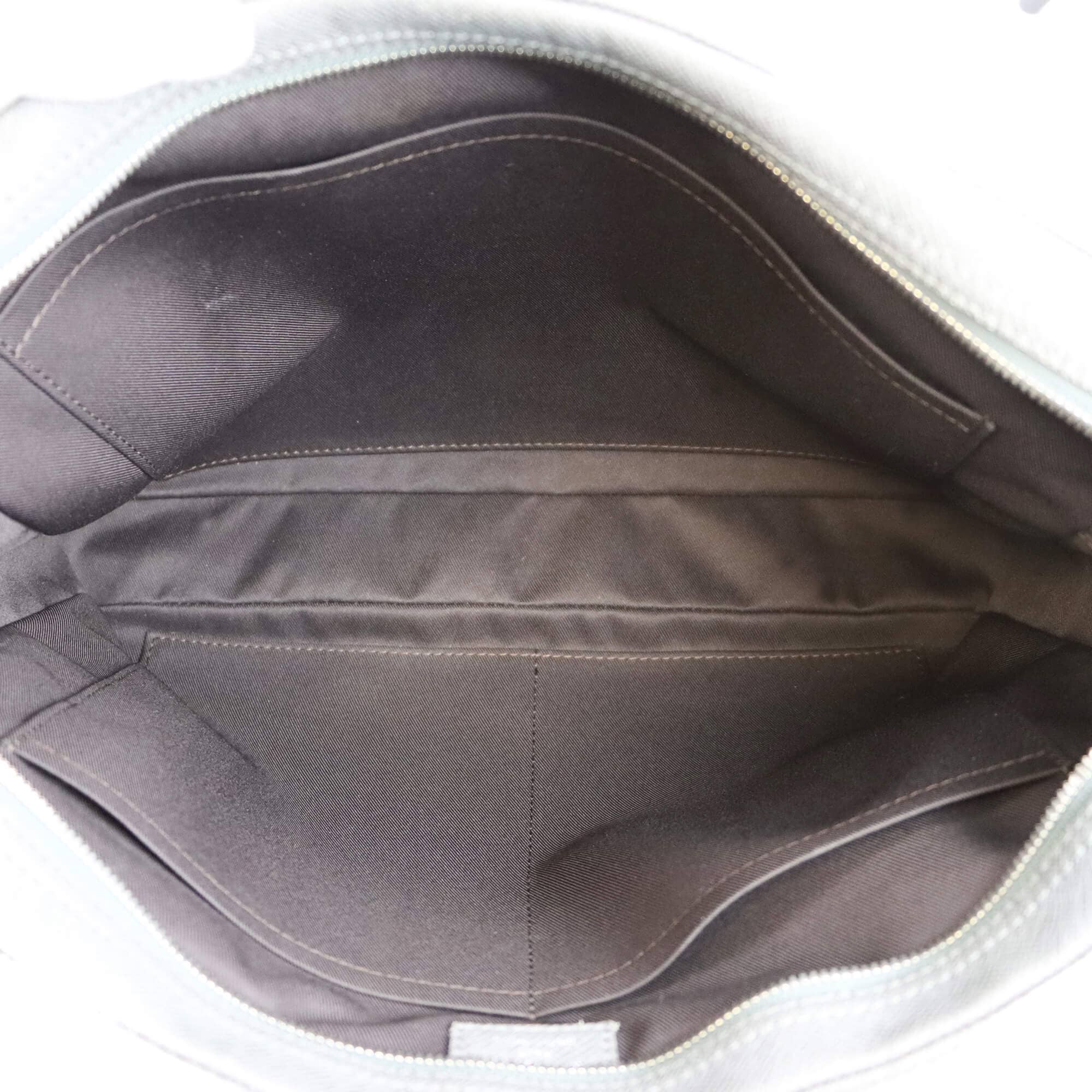 Louis Vuitton Porte-Documents Voyage PM Glacier Gray Taiga