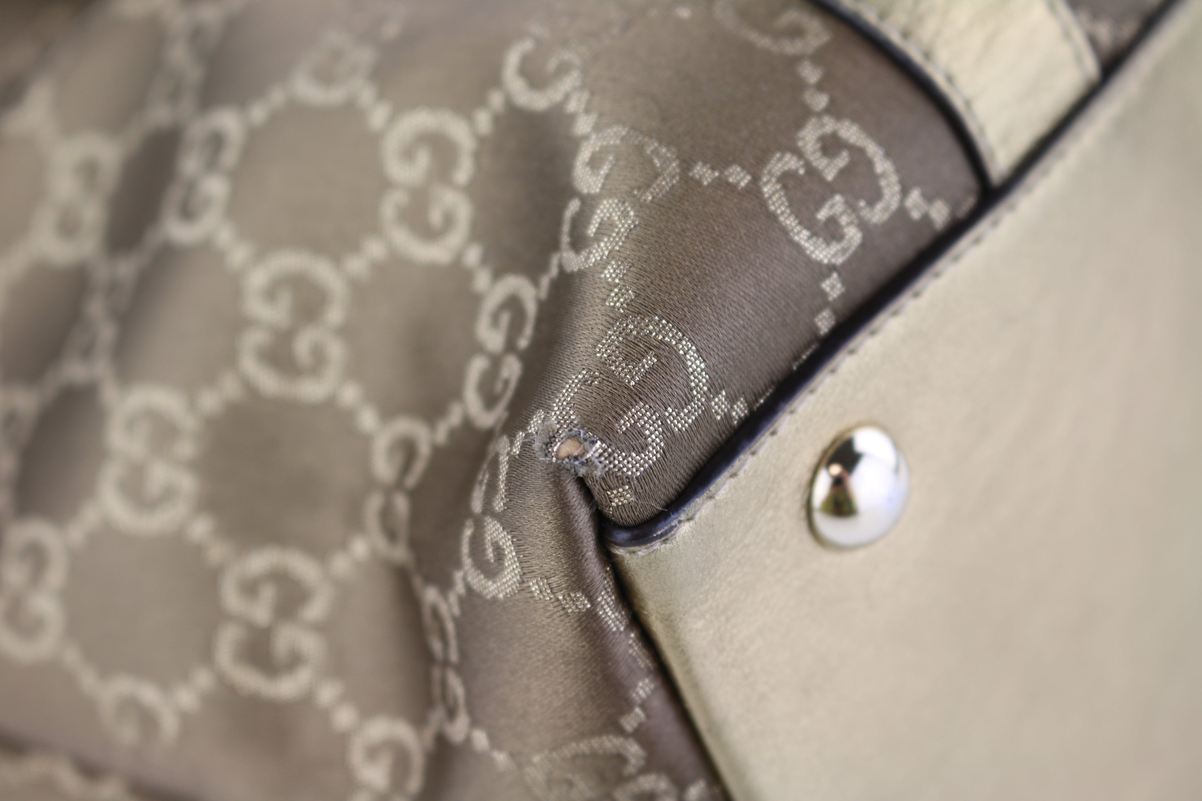 Gold Metallic GG Medium Abbey Tote