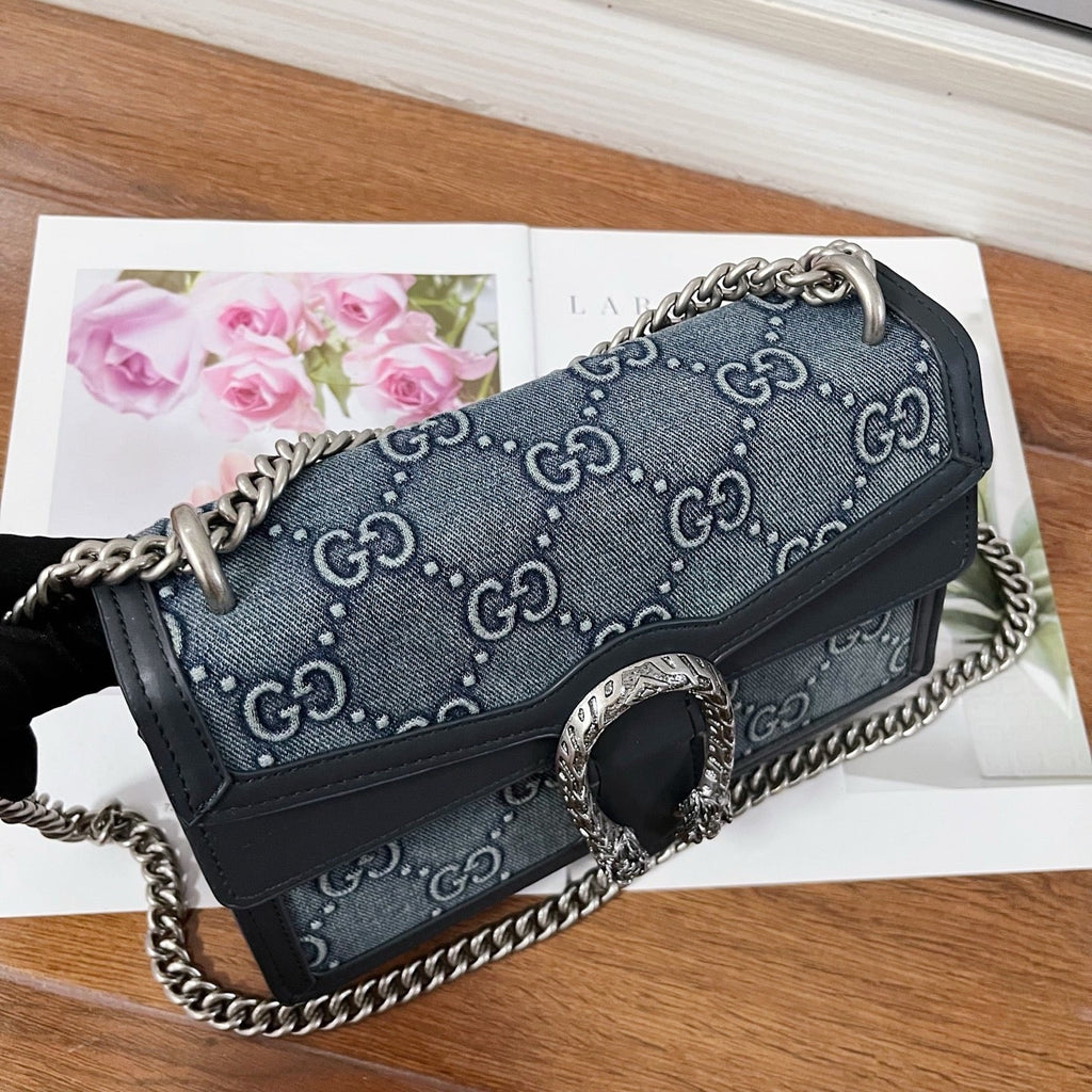 GC710 Dionysus Small Shoulder Bag / 11"W x 6.2"H x 4"D