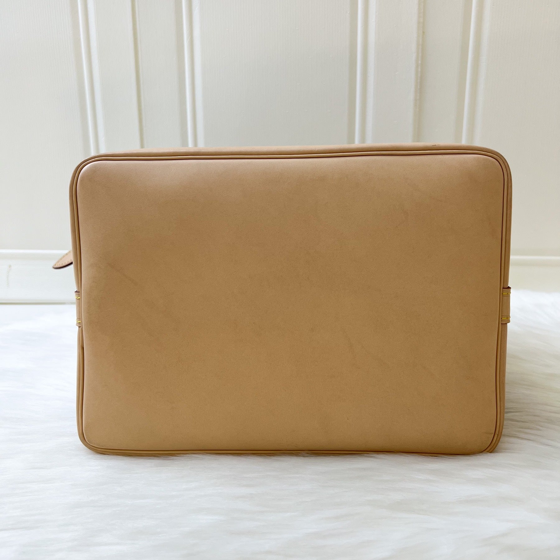 LV Noe Bucket Bag in Monogram Canvas and GHW