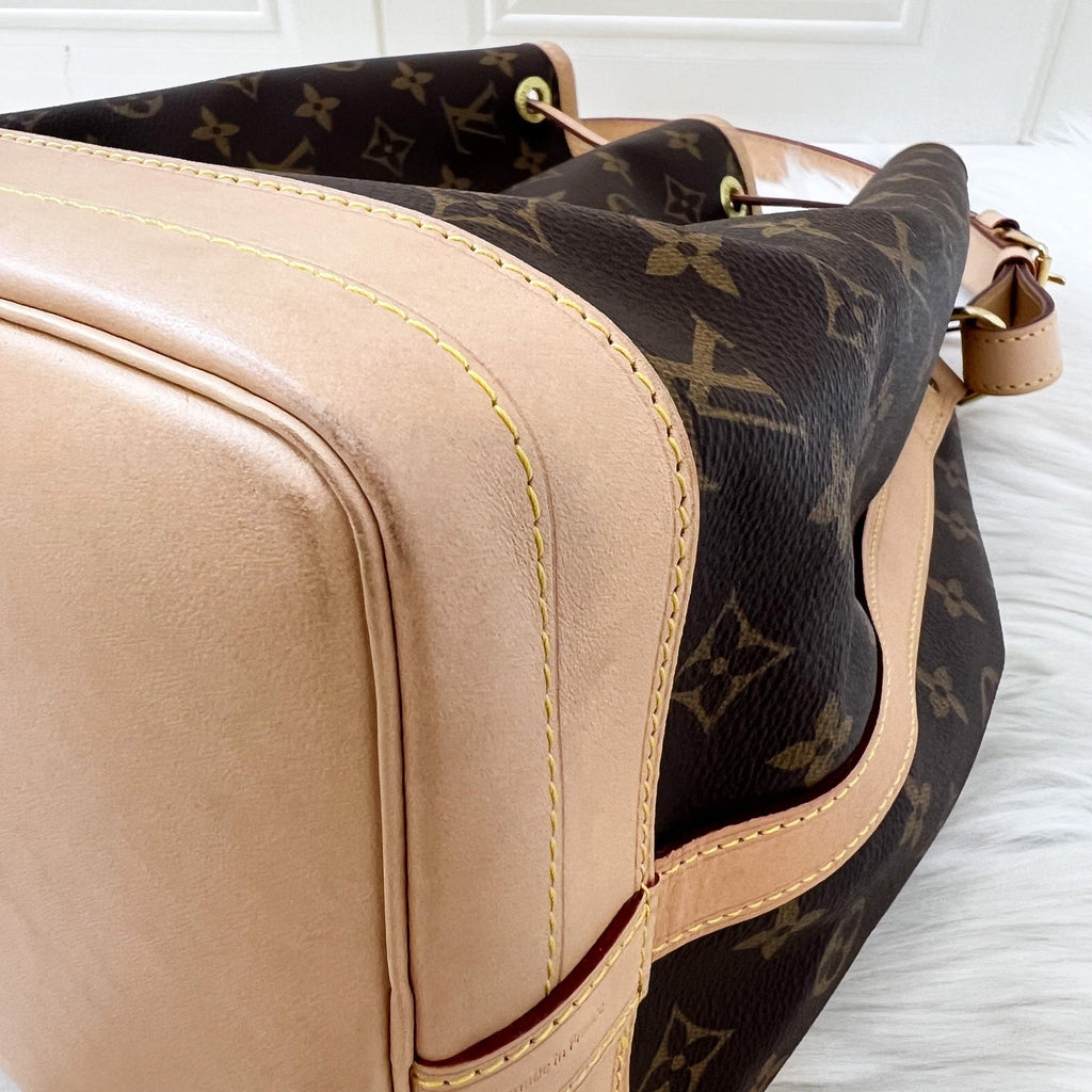 LV Noe Bucket Bag in Monogram Canvas and GHW