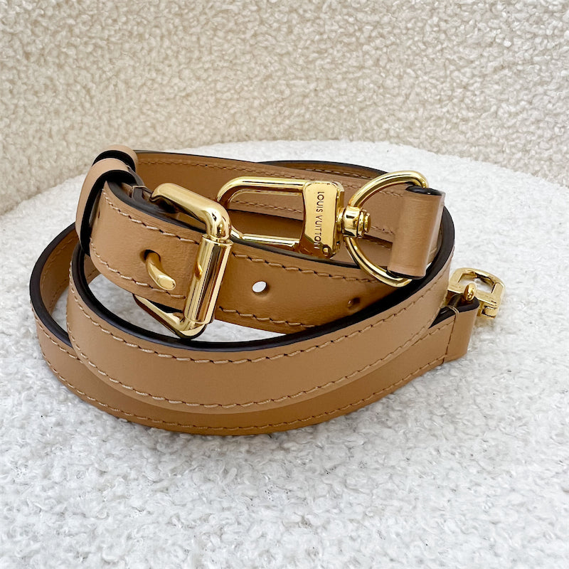 LV Giant Broderies Pochette Metis in Arizona Beige / Crème Beige Monogram Empreinte Leather and GHW