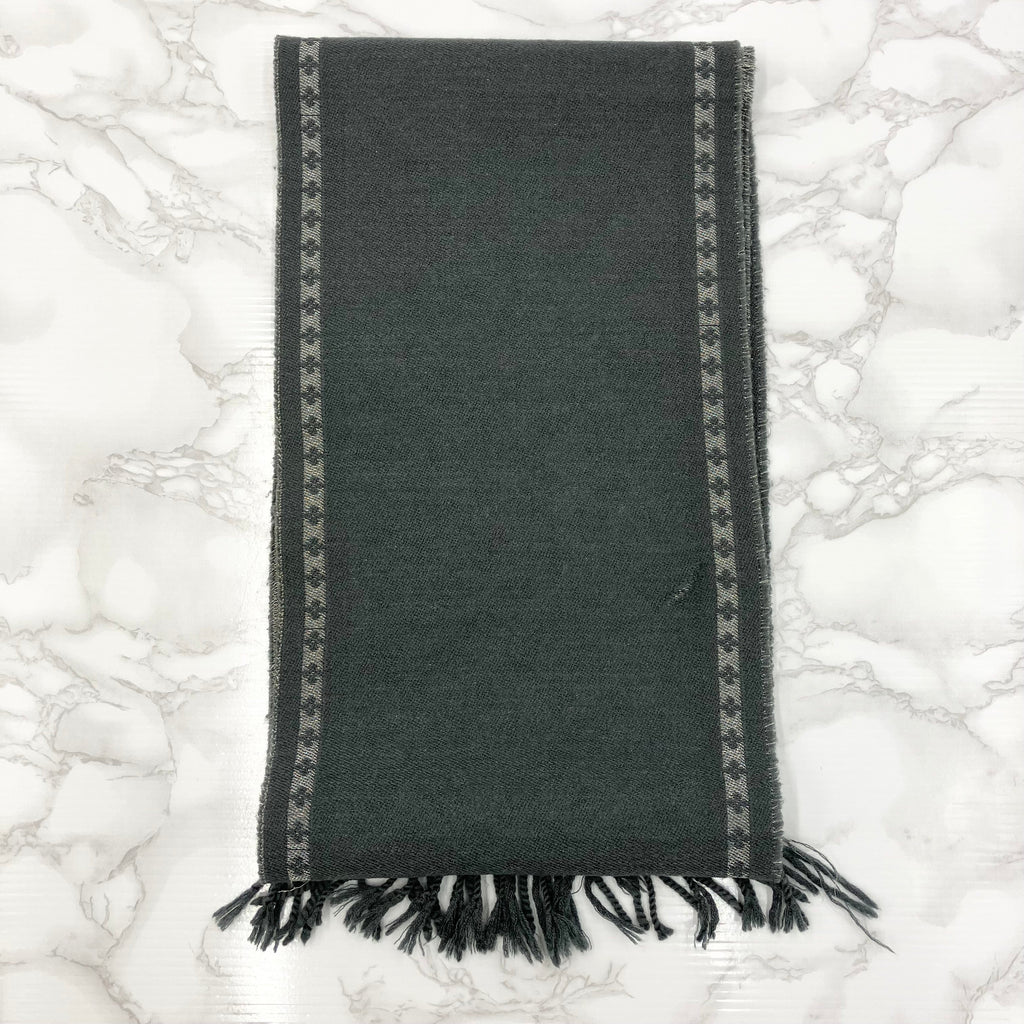 LOUIS VUITTON monogram muffler