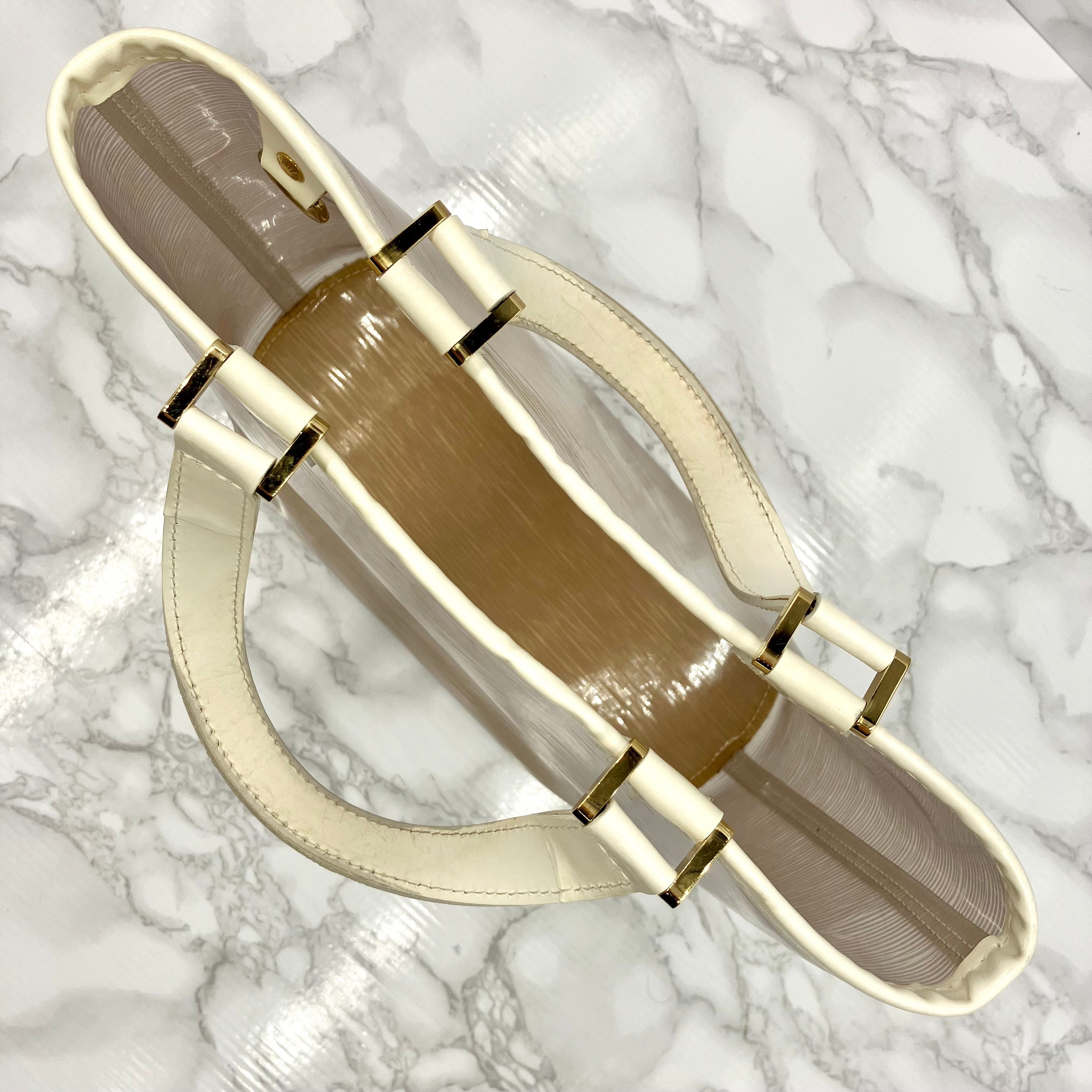 LOUIS VUITTON EPi Mini Lagoon Bay