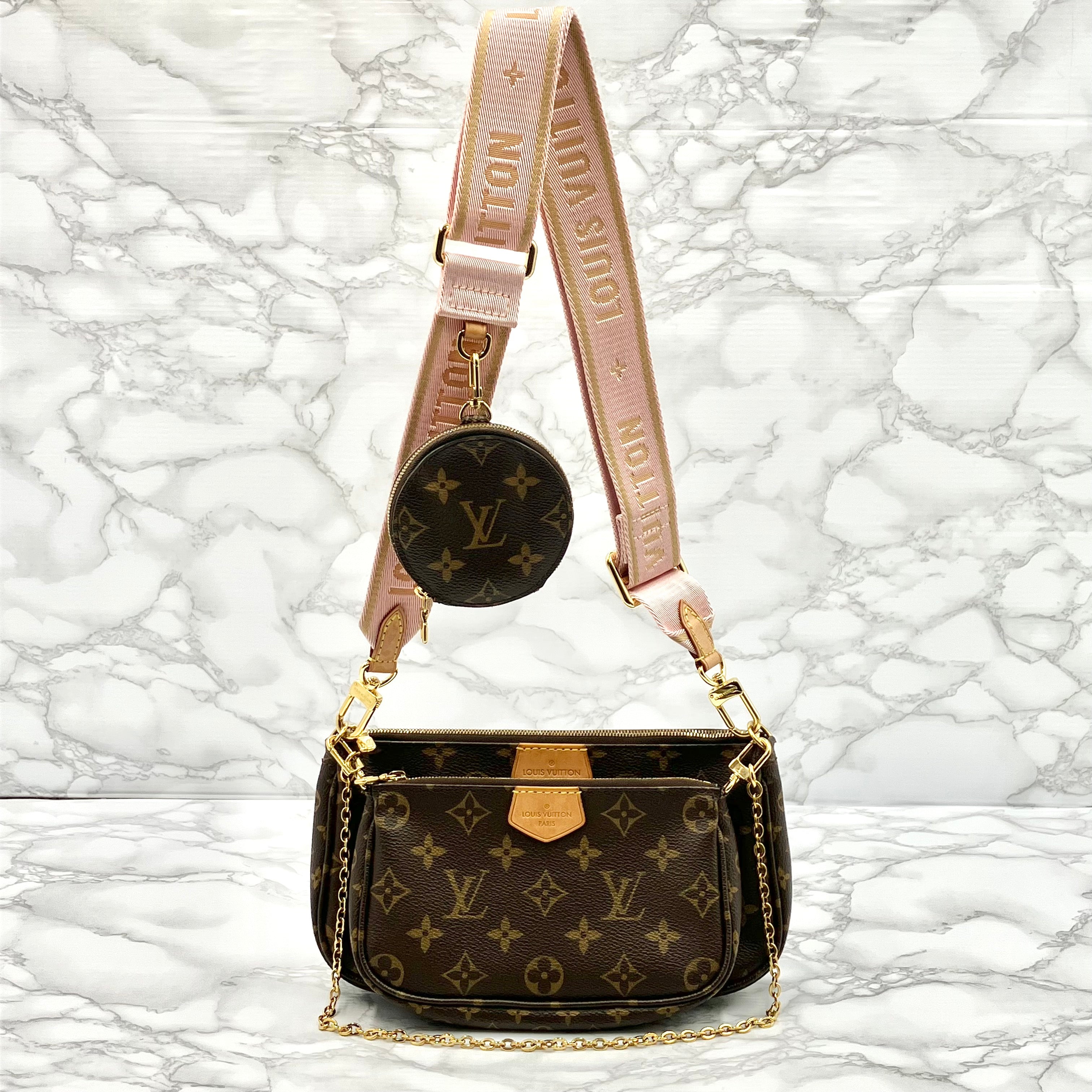 LOUIS VUITTON Multi Pochette