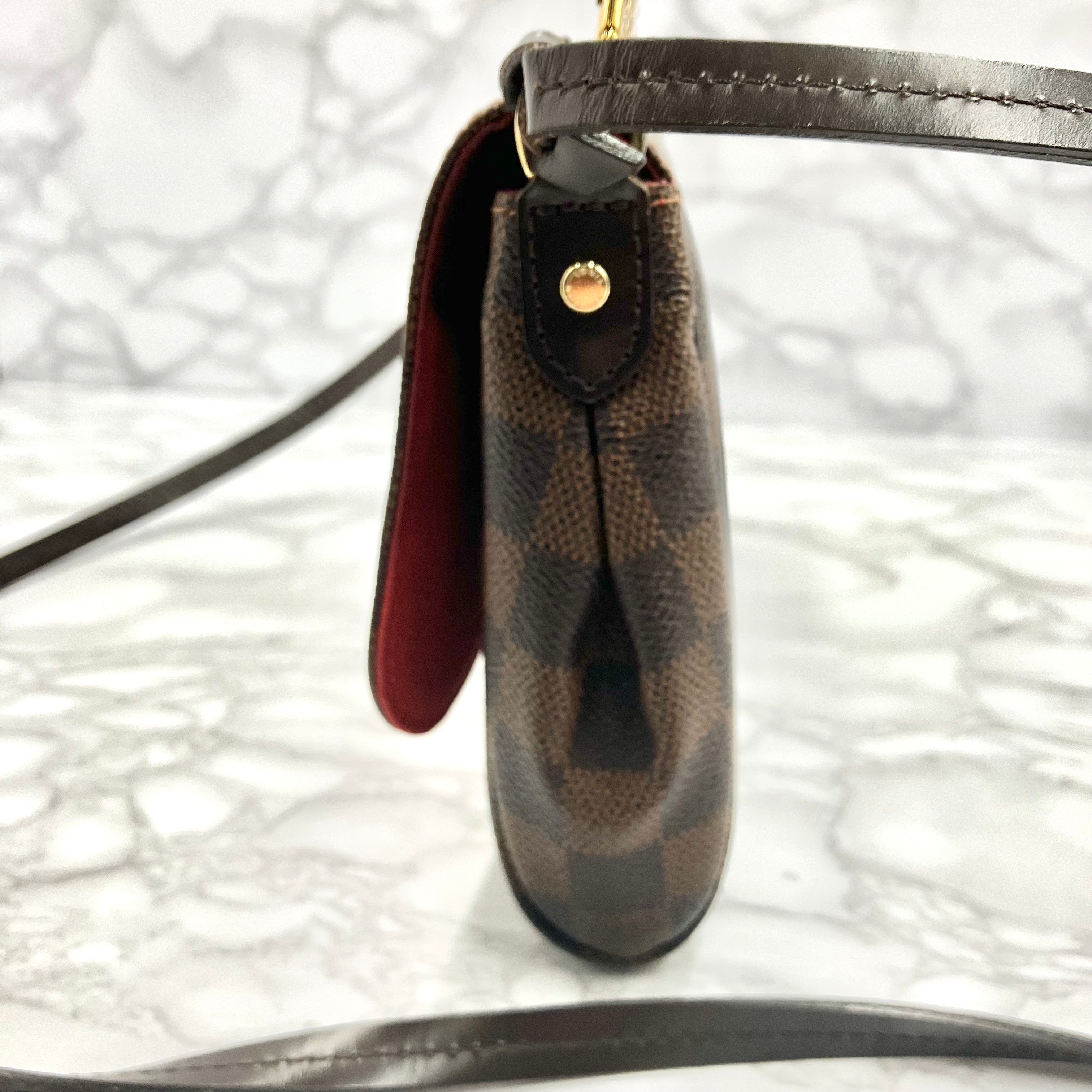 LOUIS VUITTON Damier Favorite