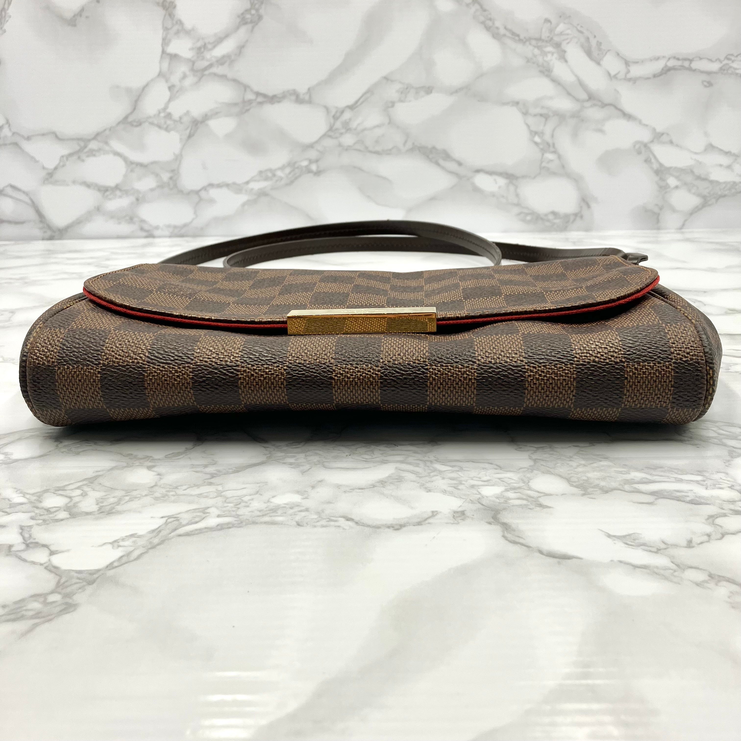 LOUIS VUITTON Damier Favorite