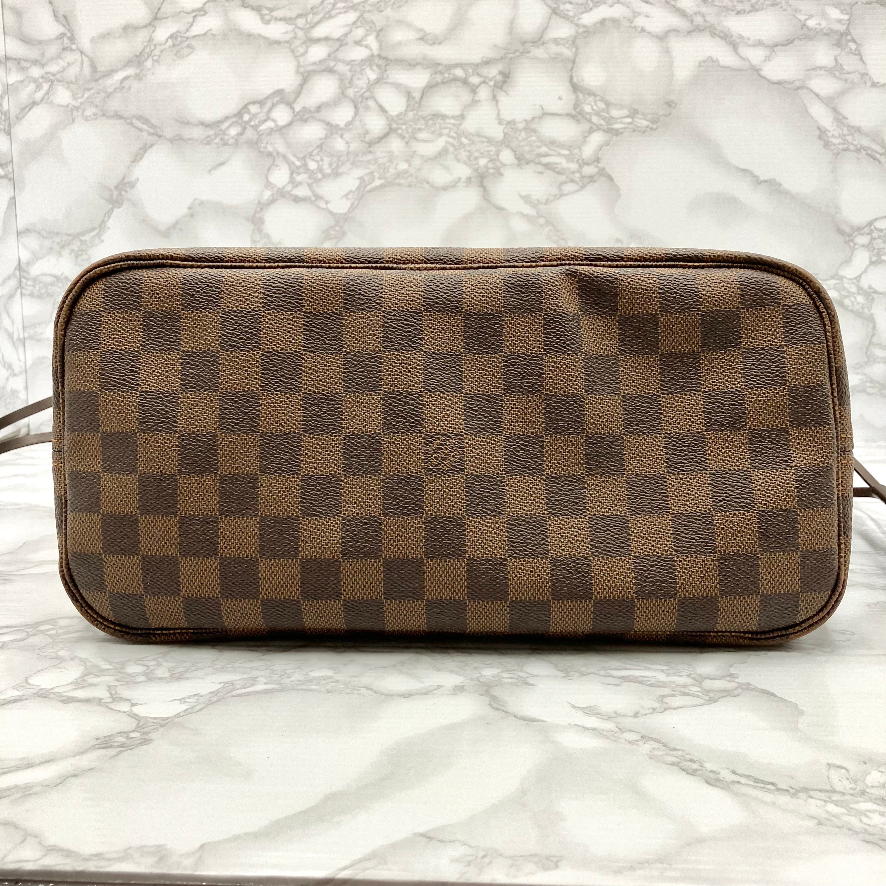 LOUIS VUITTON Damier Neverfull MM