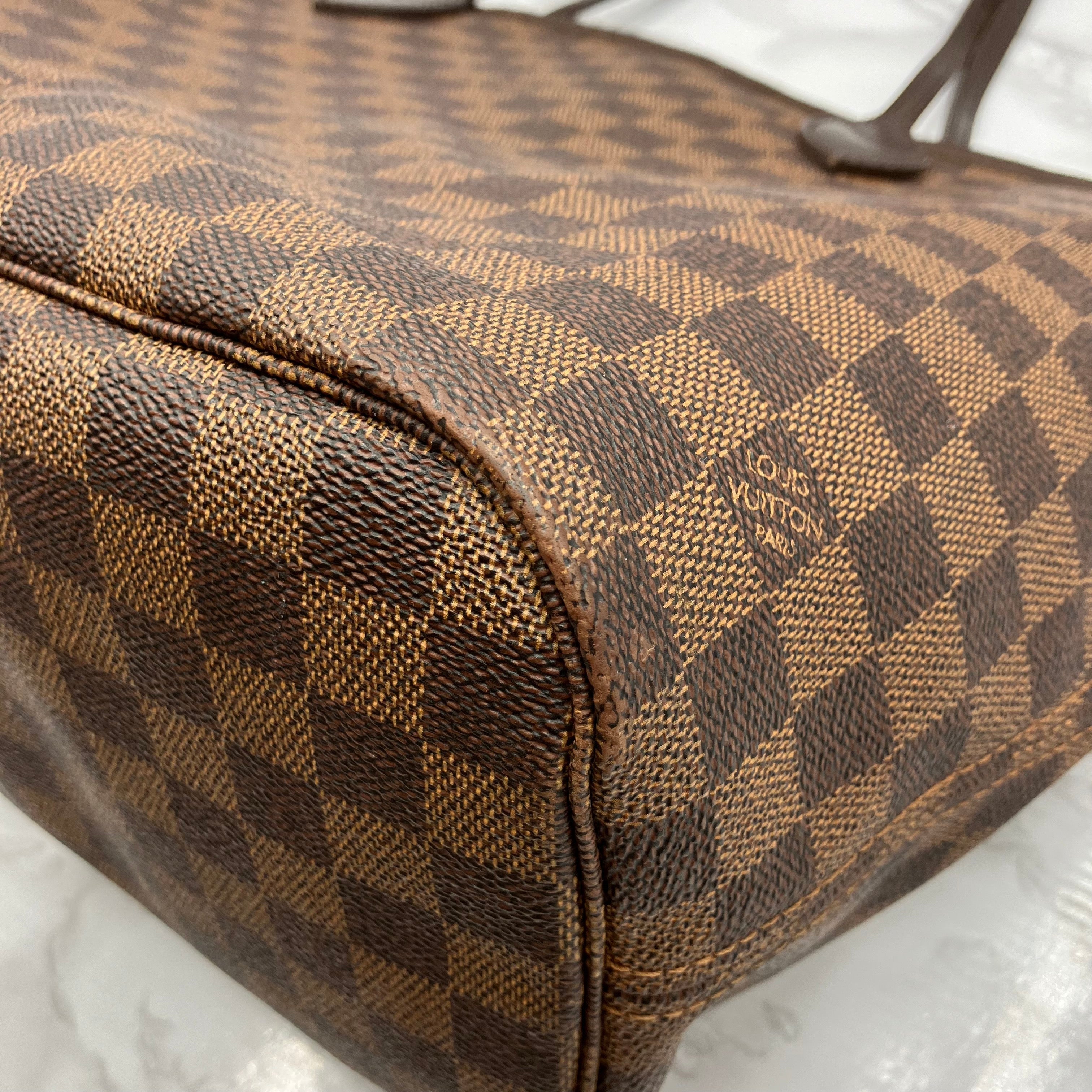 LOUIS VUITTON Damier Neverfull MM