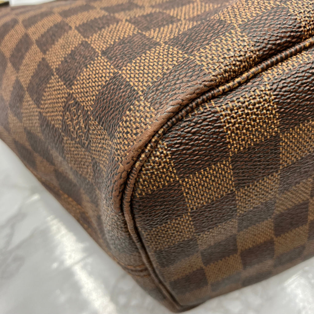 LOUIS VUITTON Damier Neverfull MM