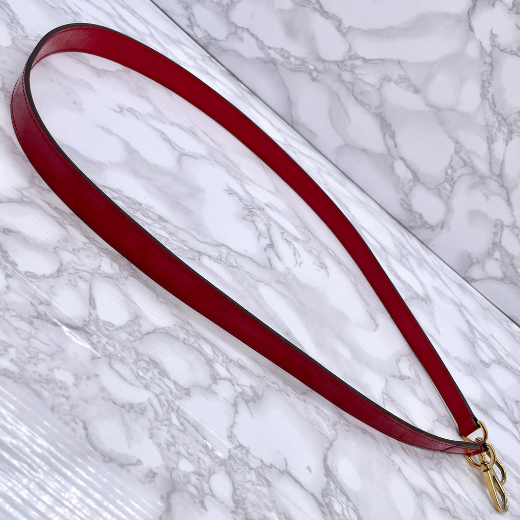 LOUIS VUITTON Vernis Montaigne BB