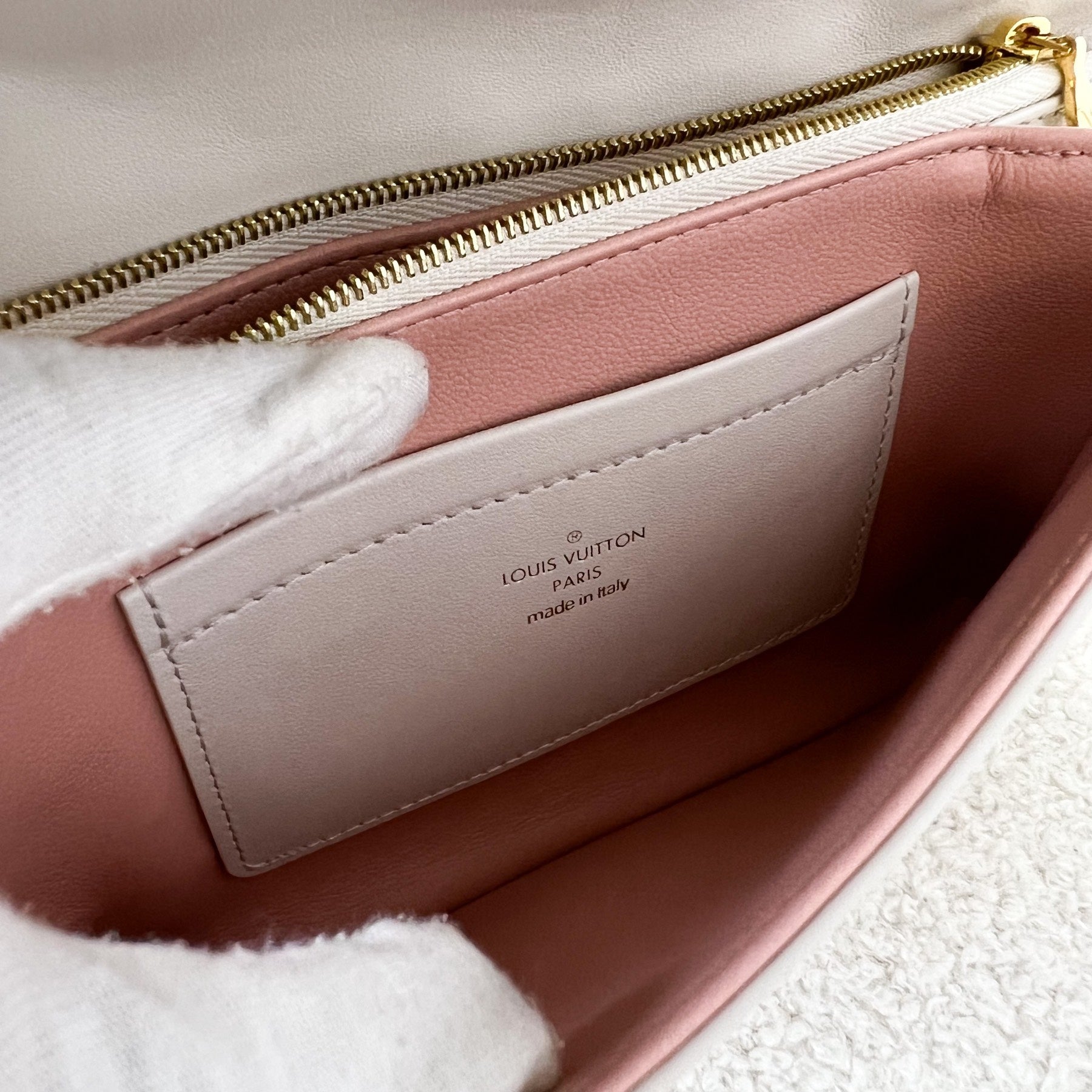 LV Pochette Coussin in Creme Puffy Lambskin and GHW