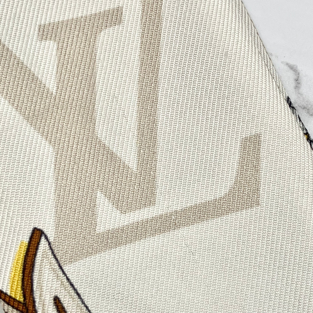 LOUIS VUITTON Twilly