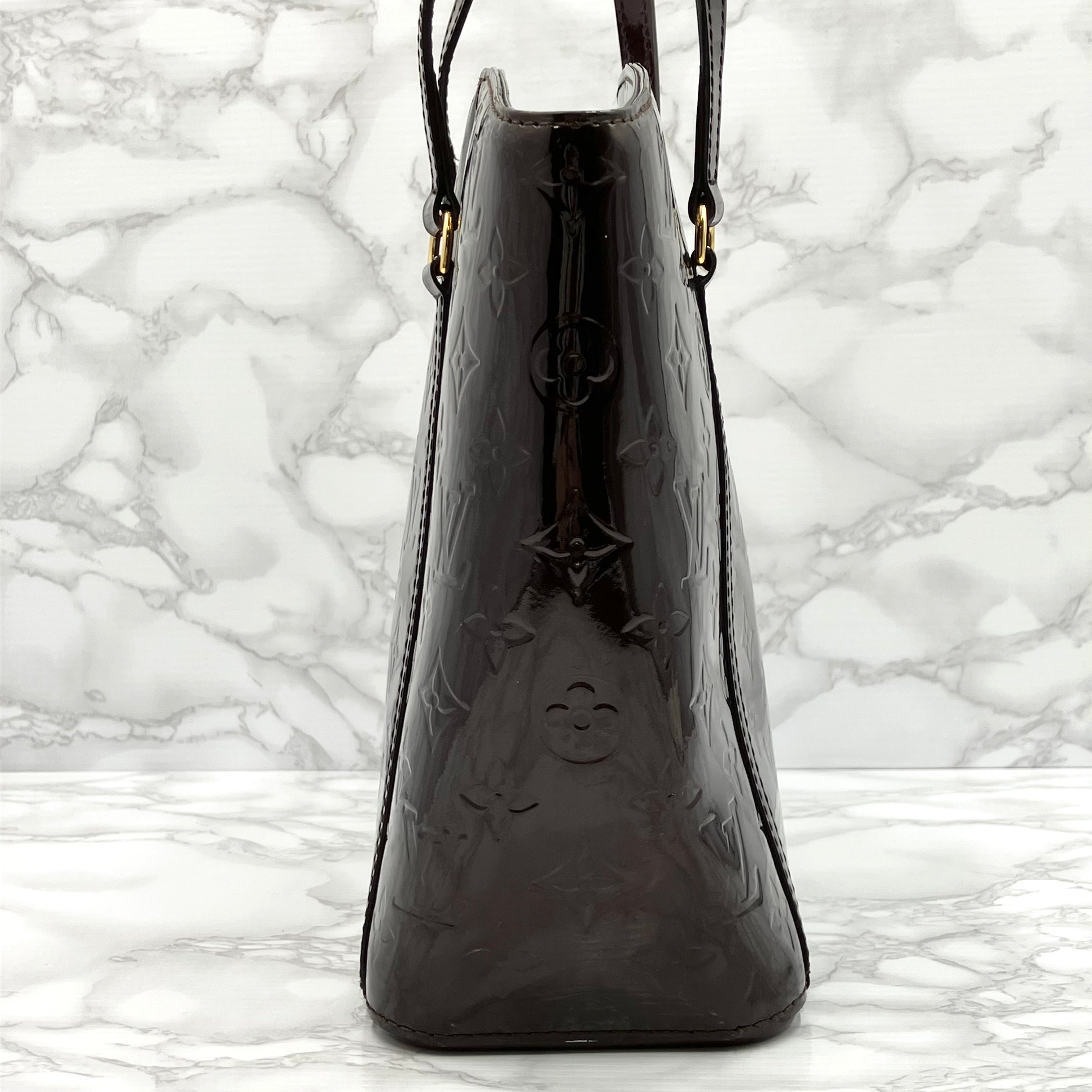 LOUIS VUITTON Vernis Avalon MM