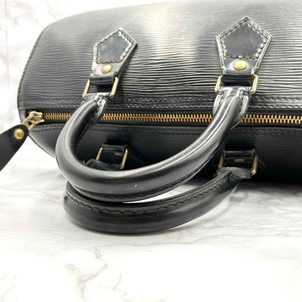 LOUIS VUITTON Epi Speedy 25
