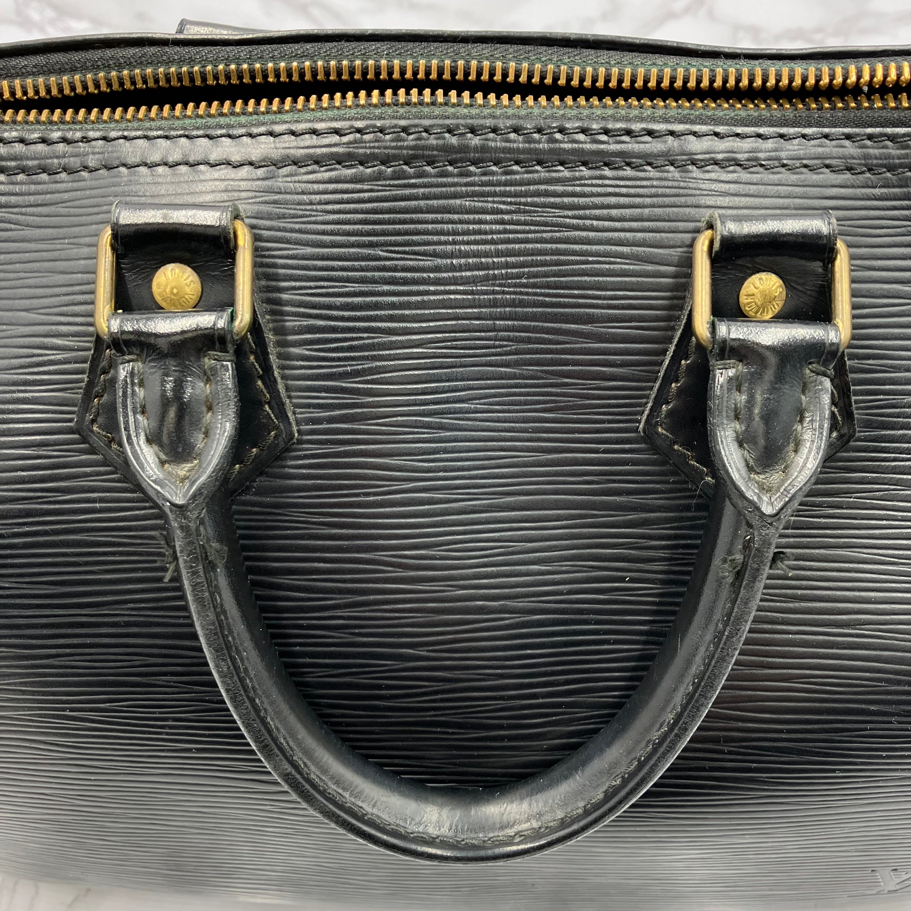LOUIS VUITTON Epi Speedy 25