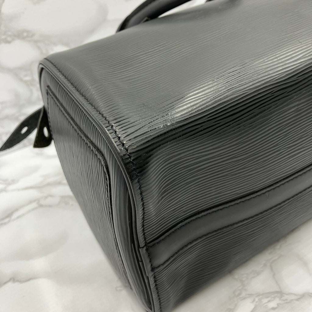 LOUIS VUITTON Epi Speedy25