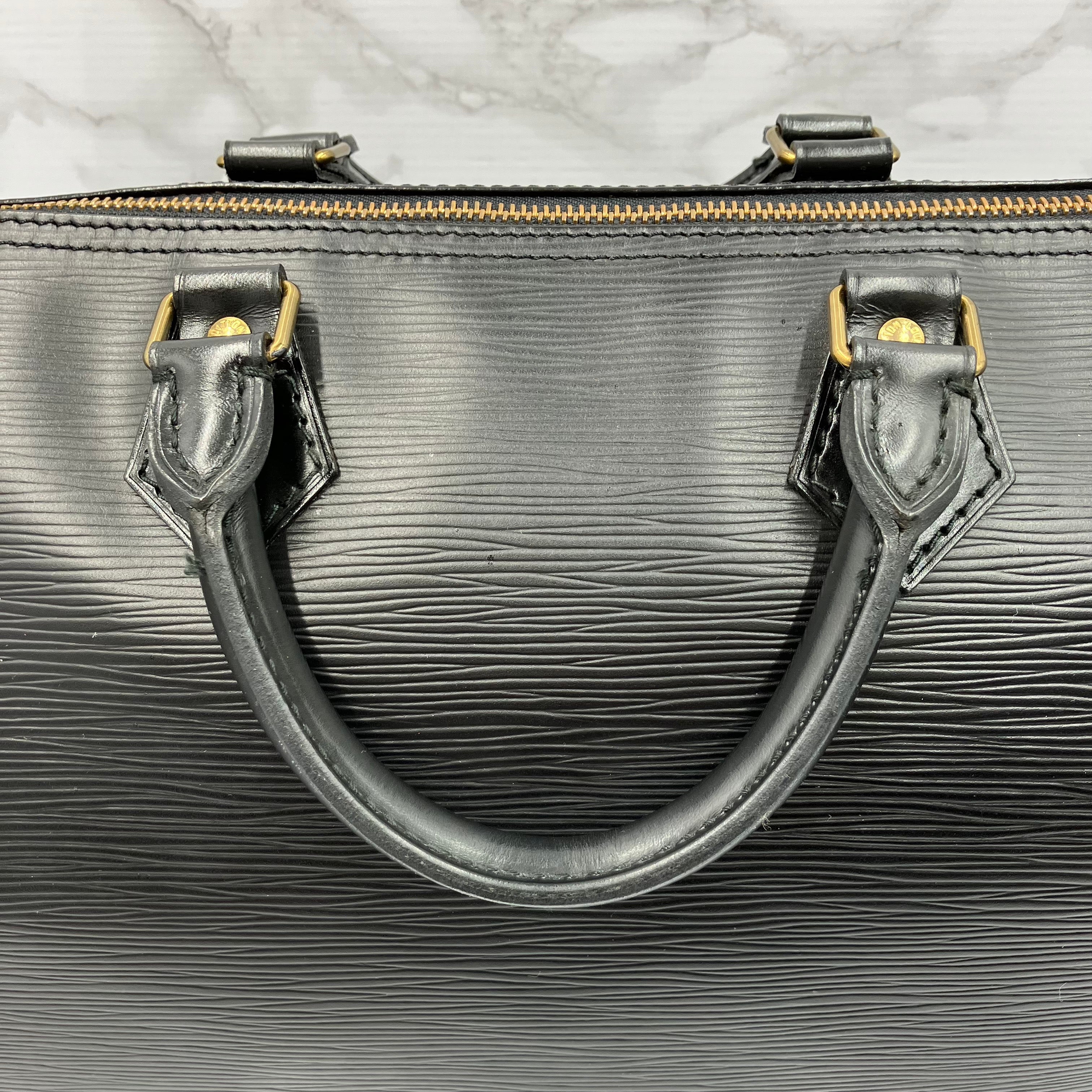 LOUIS VUITTON Epi Speedy 35