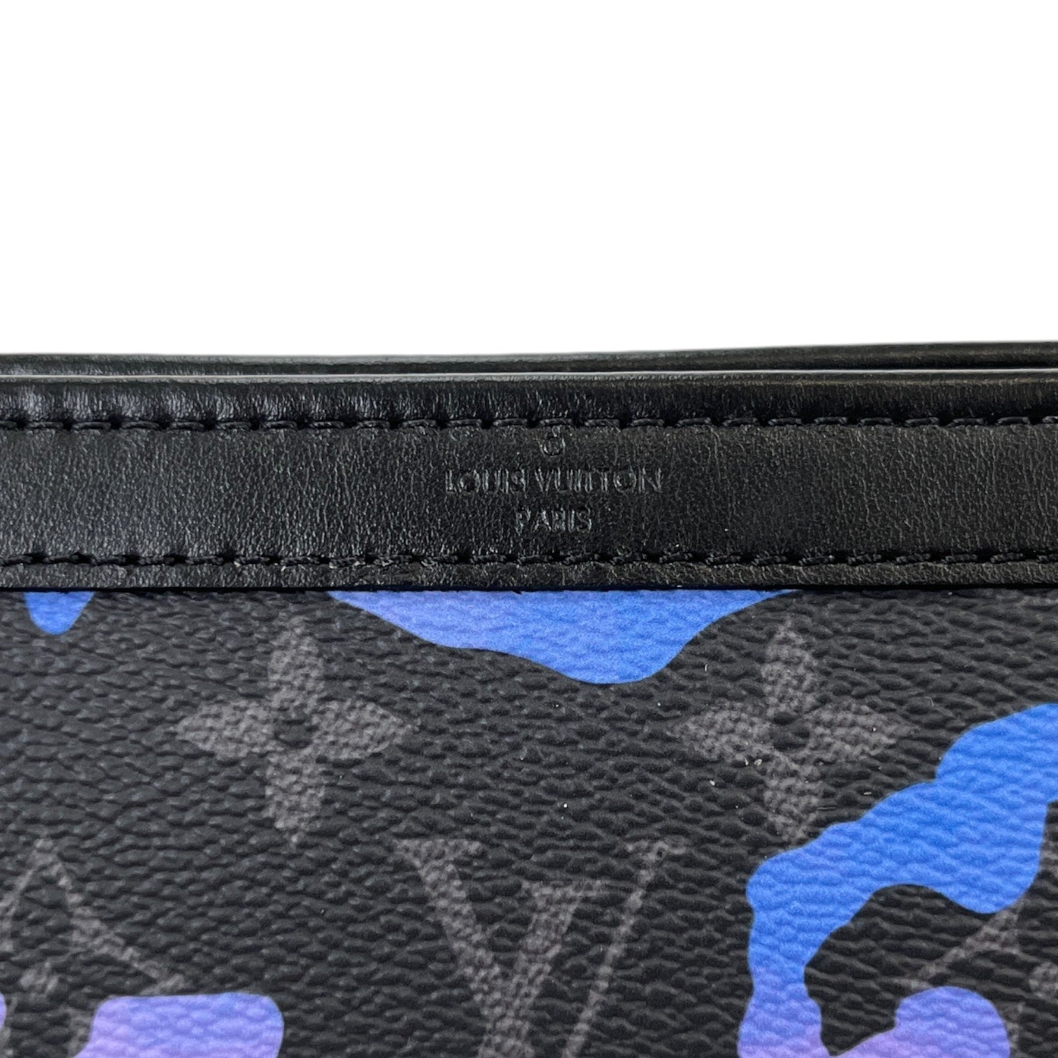 Men's Gaston Wearable Wallet Sunrise Monogram Eclipse Messenger Bag Black