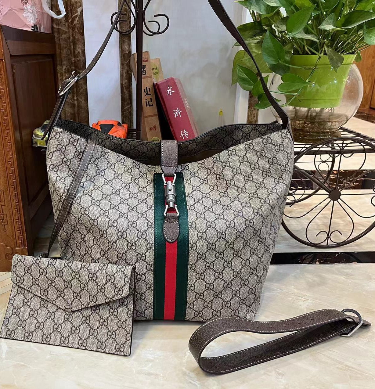 GC603 Jackie 1961 small Crossbody Bag / 11"W x 12.2"H x 9"D
