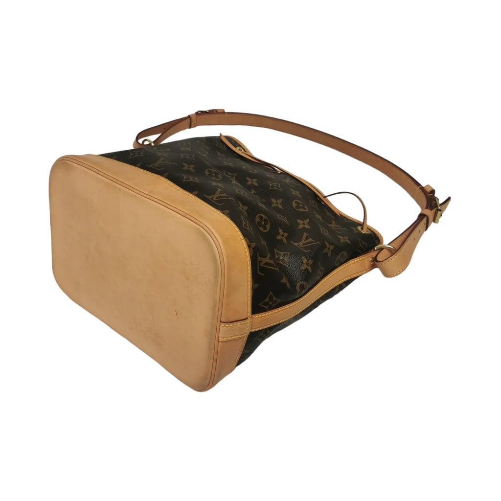 Louis Vuitton Petit NoÃƒÆ’Ã‚Â© Monogram Canvas