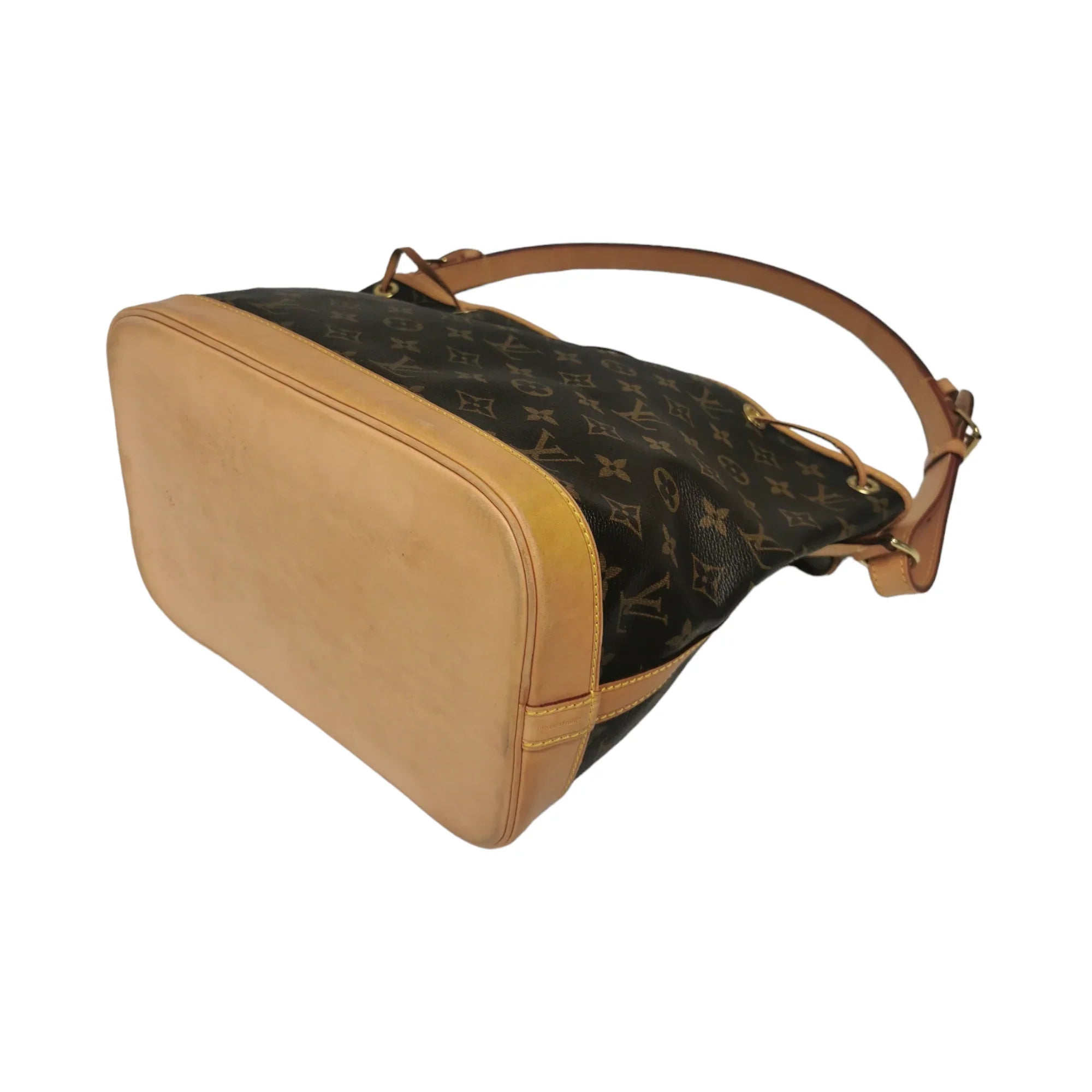 Louis Vuitton Petit NoÃƒÆ’Ã‚Â© Monogram Canvas
