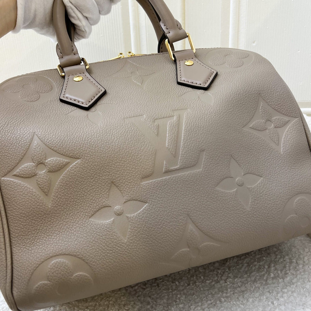 LV Speedy 25 Bandouliere in Tourterelle Giant Monogram Empreinte Leather GHW