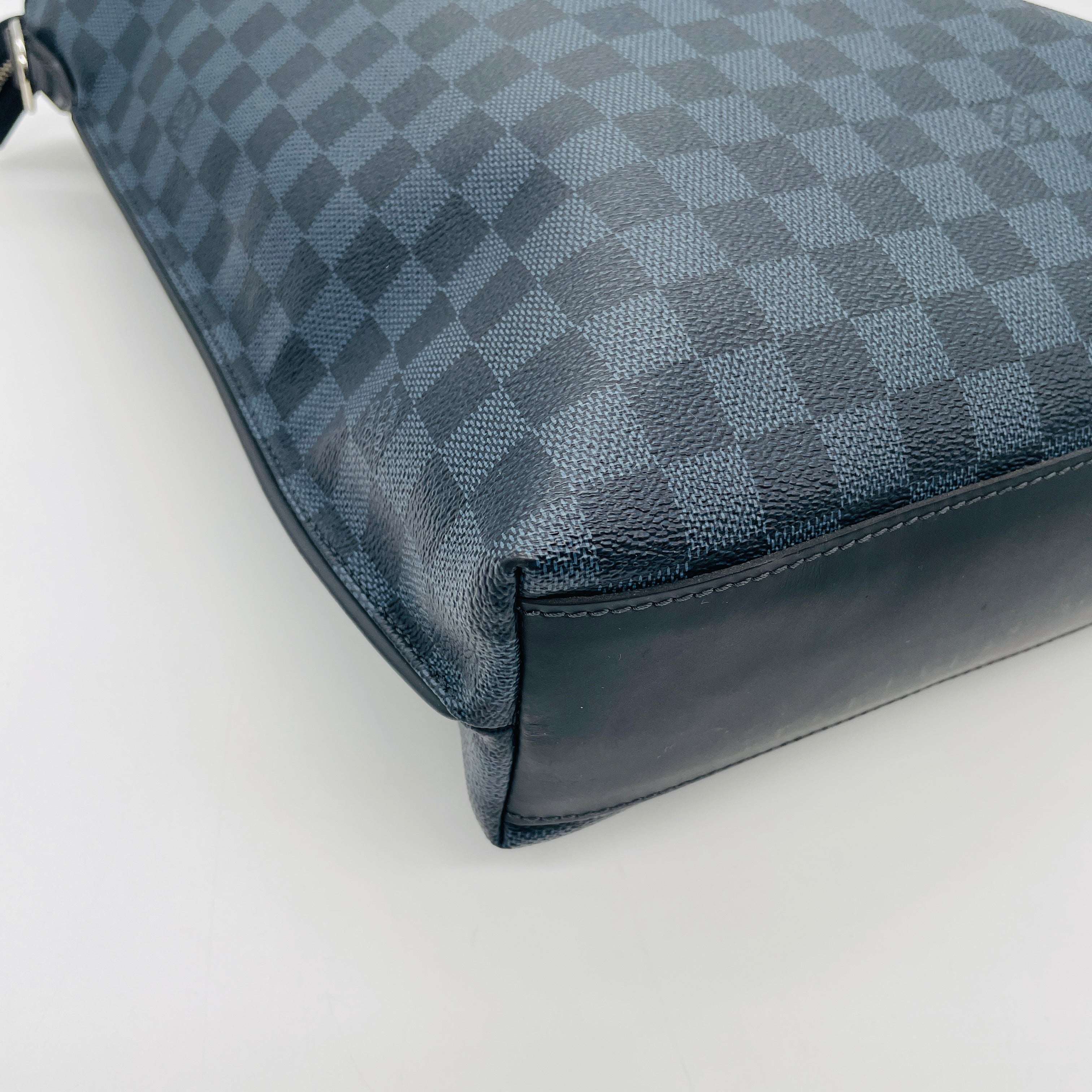 LOUIS VUITTON Damier Cobalt Caba Joule