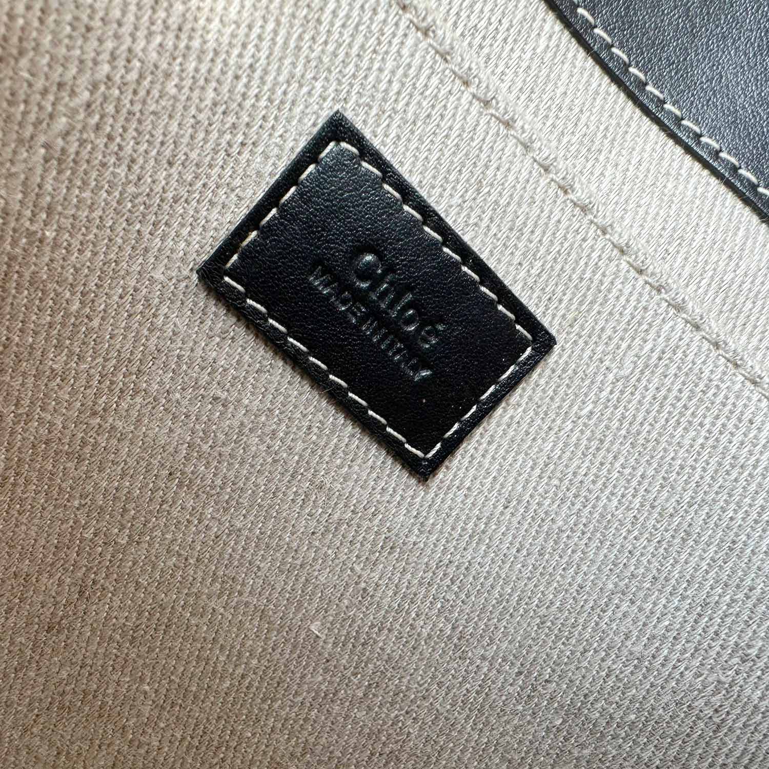 ChloÃƒÆ’Ã‚Â© Medium Woody Canvas Tote