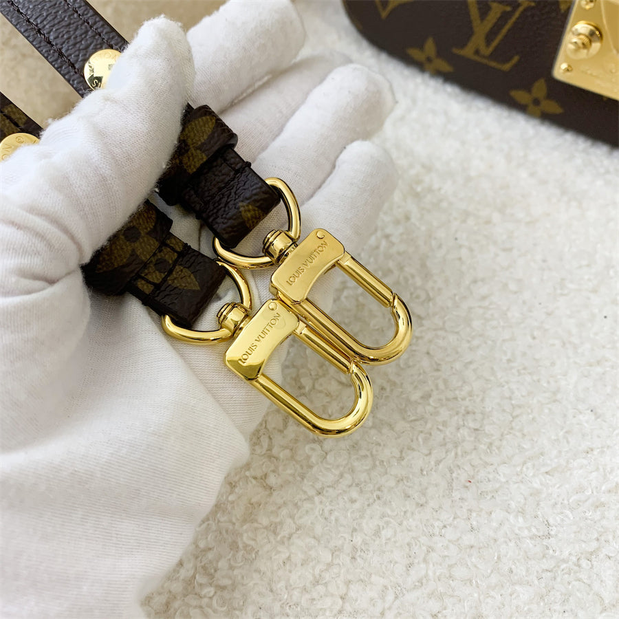 LV Pochette Metis East West in Monogram Canvas GHW