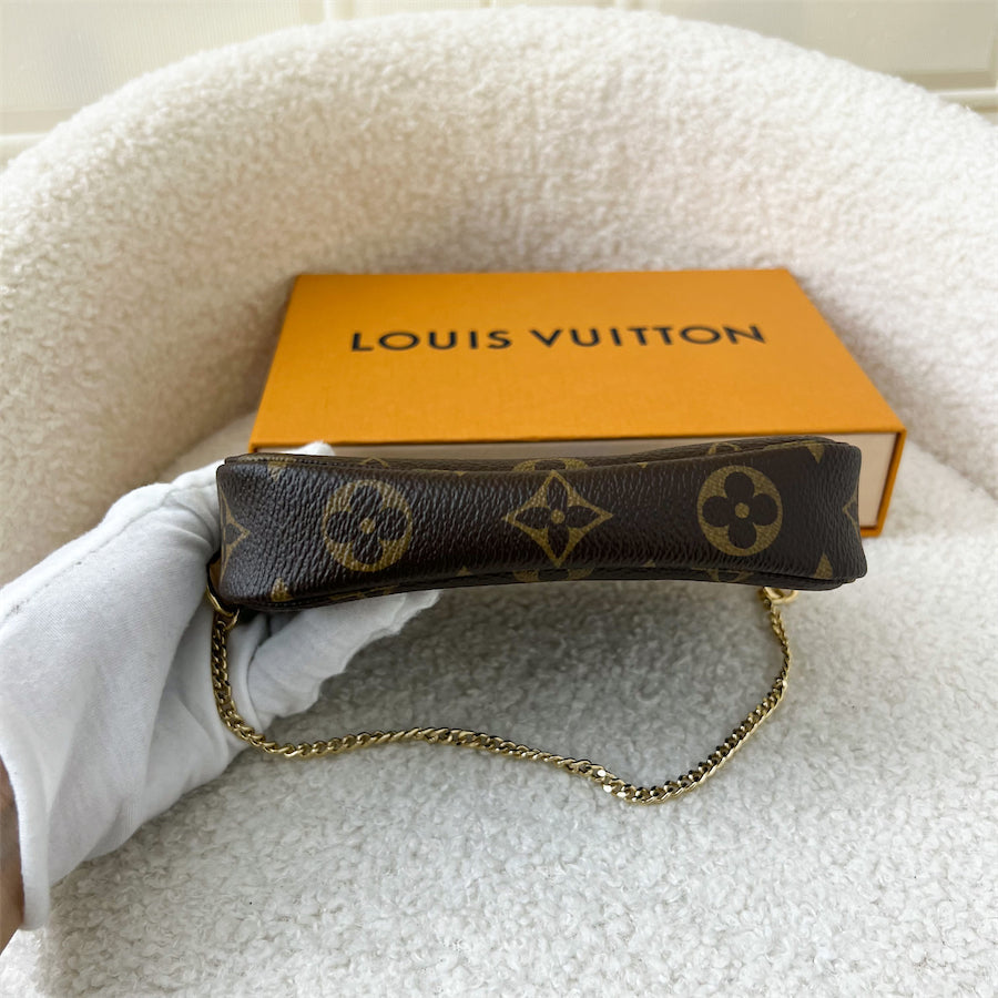 LV Mini Pochette Accessoires in Monogram Canvas GHW