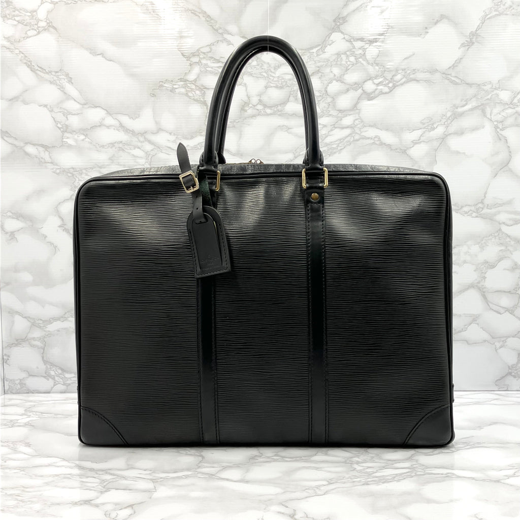 LOUIS VUITTON Epi Porte de Gumain