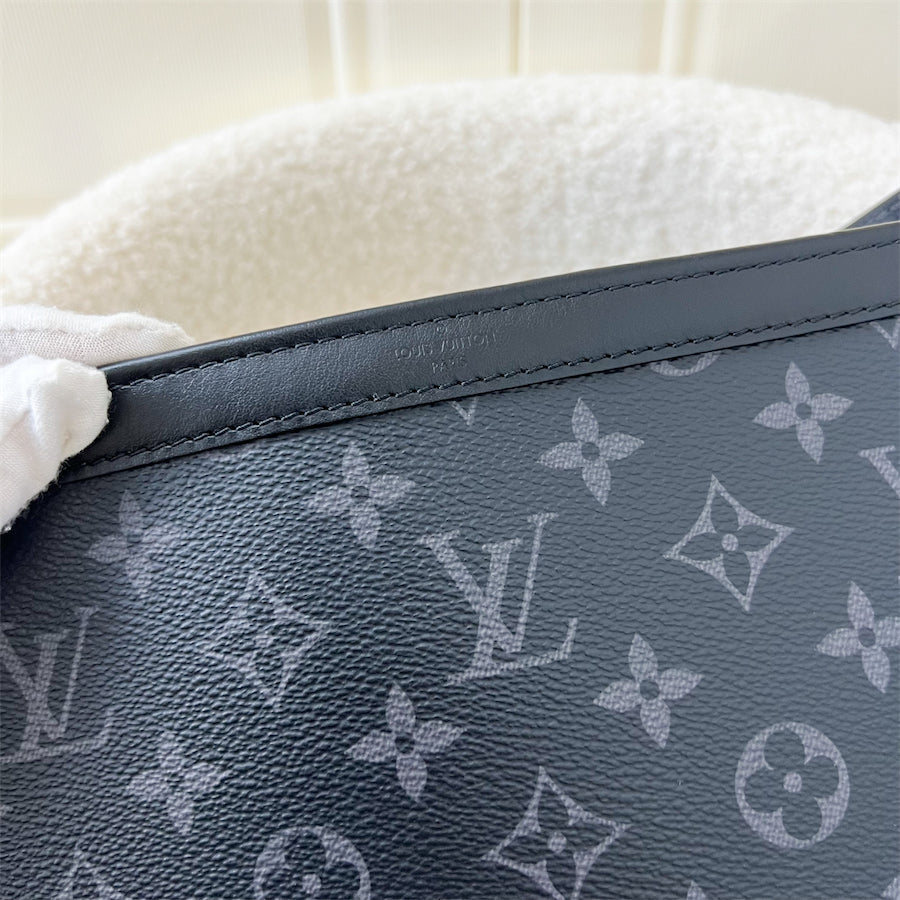 LV  Mens Gaston Wearable Wallet in Monogram Eclipse Reverse coated canvas SHW
