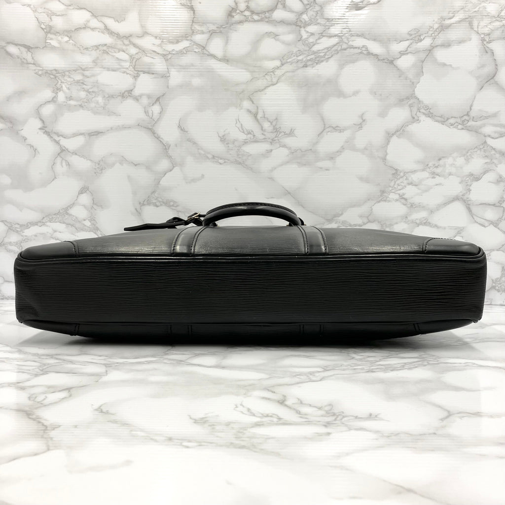 LOUIS VUITTON Epi Porte de Gumain
