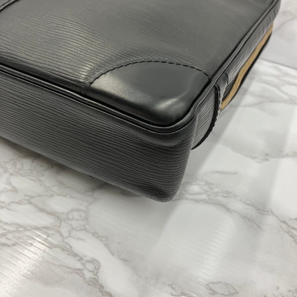 LOUIS VUITTON Epi Porte de Gumain